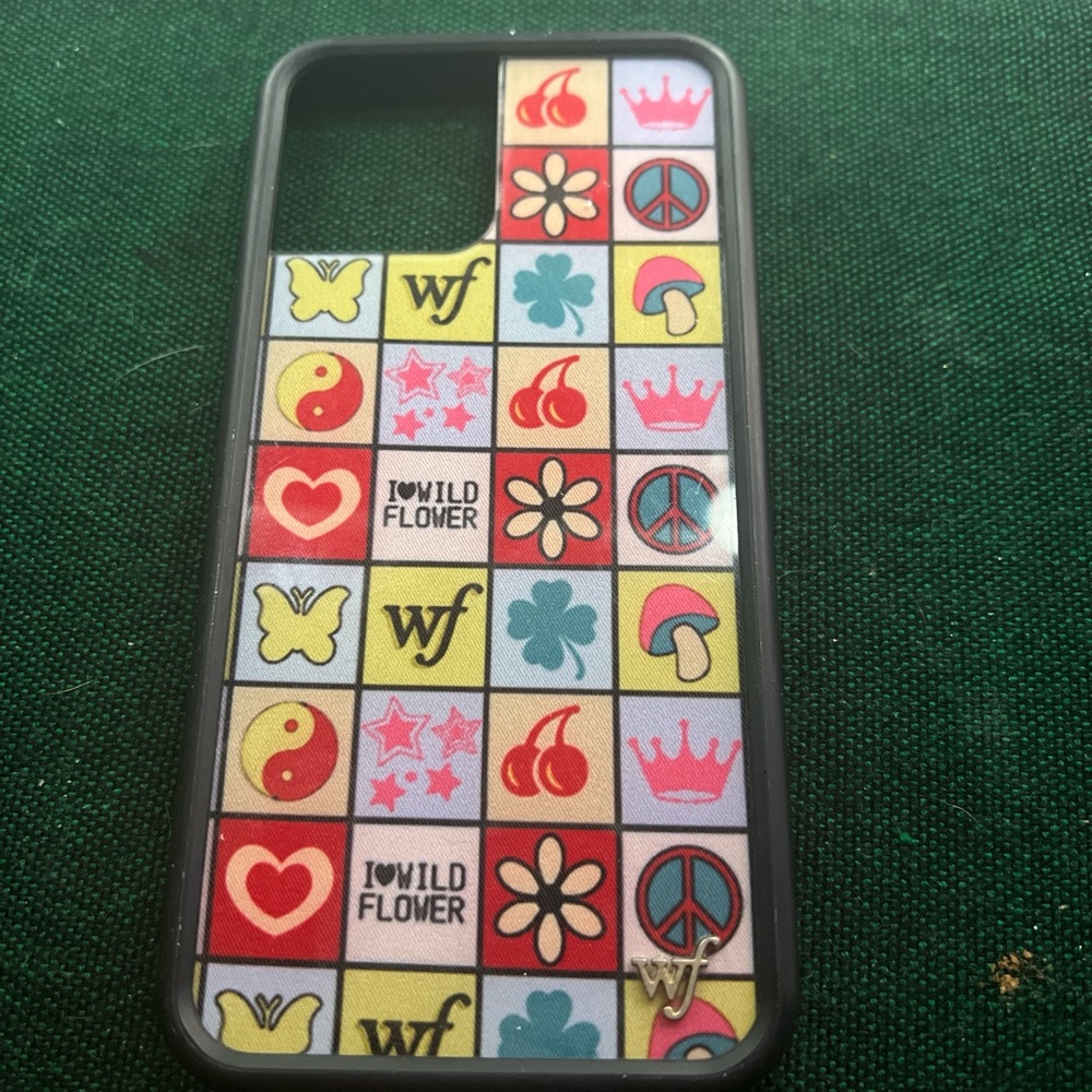 Wildflowers Multicolor Patterned Phone Case